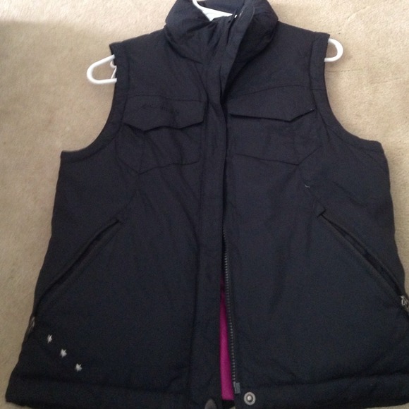 Columbia black vest