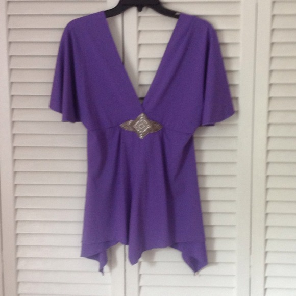 unique purple plunging double-v top ArtDeco detail