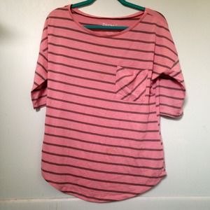Decree 1/2 length sleeved striped top