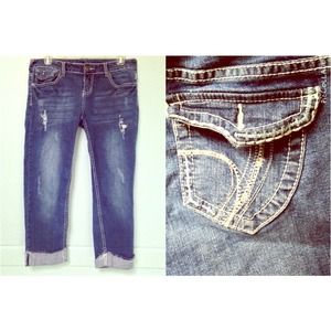 Ariya Jeans brand capris