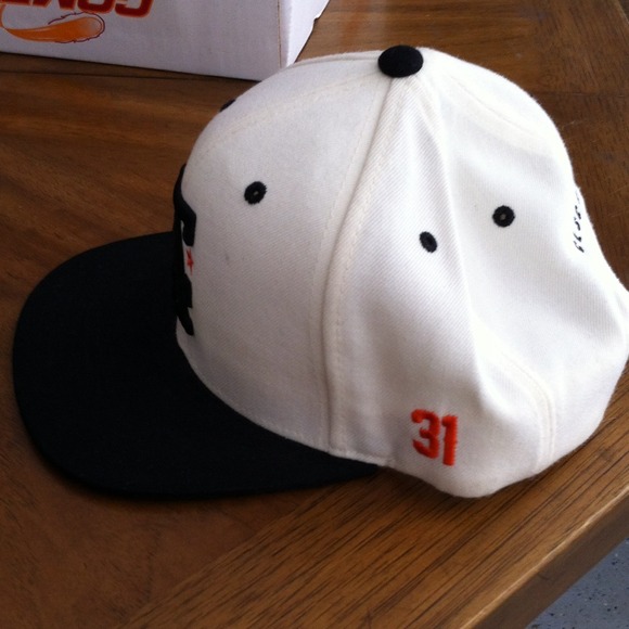 SnapBack - Picture 3 of 3