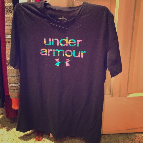 XL Under Armour T Shirt