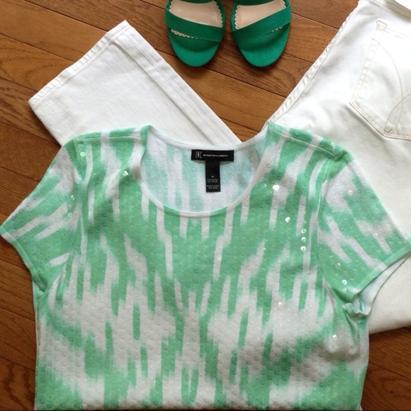 Take 40% Off INC Sequin Embellished Size M Short Sleeve Top NWTs - Picture 2 of 5