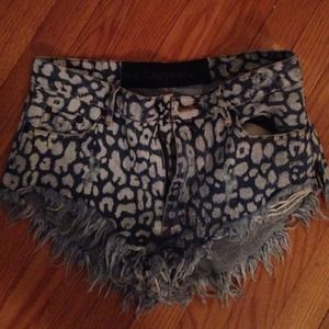 One Teaspoon roller shorts