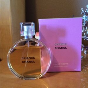 Reserved for @aisaluna Chanel Chance fragrance