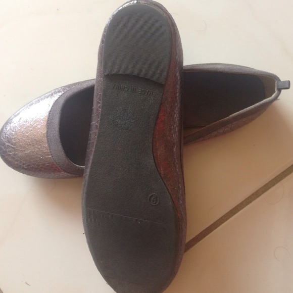 **SOLD** Pewter ballet flats size 9 - Picture 3 of 3