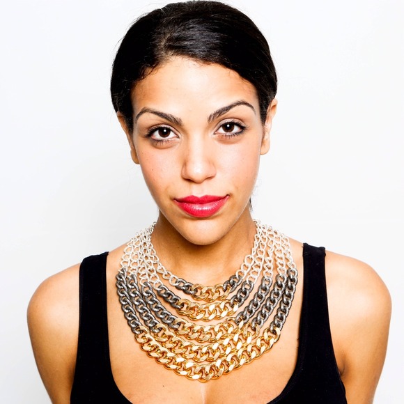 Tri-Color Triple Chain - Picture 2 of 2