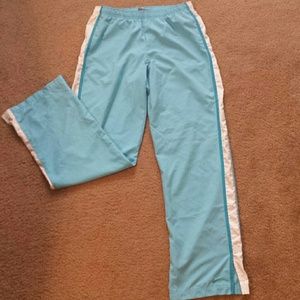 Nike womens wind pants