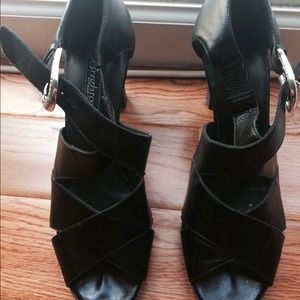 Brighton VOGUE 8.5 like new