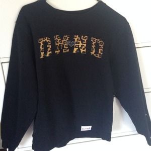 Crewneck