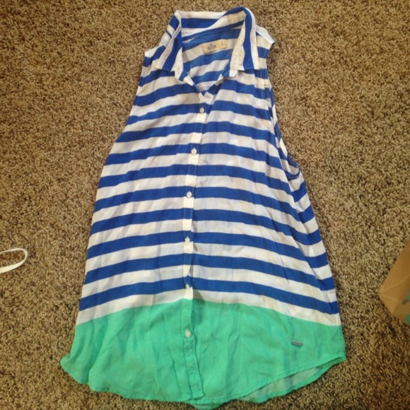 Hollister shirt