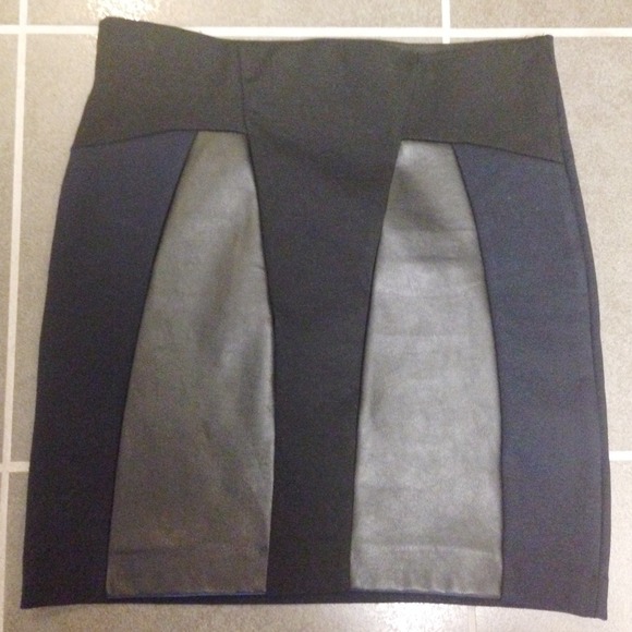 Zara mixed media mini skirt