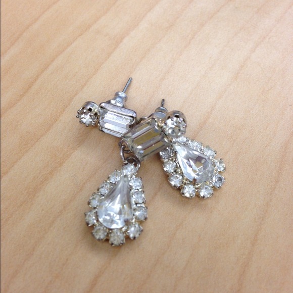 vintage crystal earrings - Picture 2 of 2