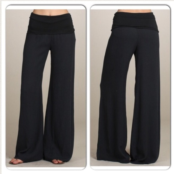 🚫SOLD🚫Black Flare Pants