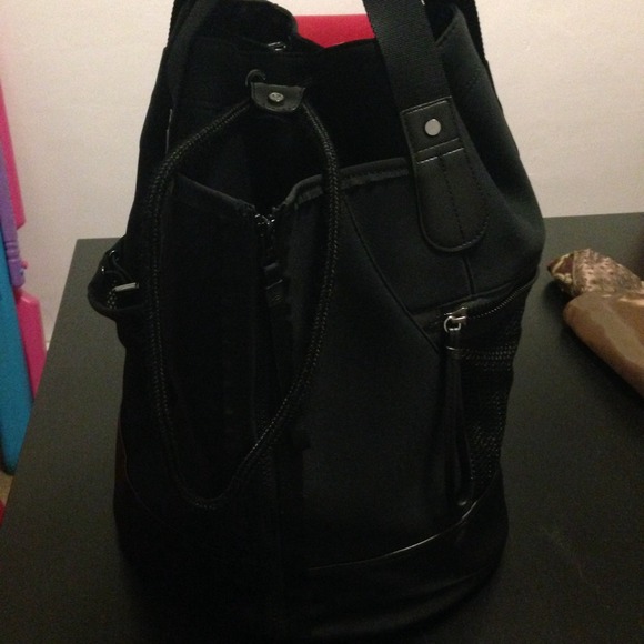 Lululemon tennis/racket bag