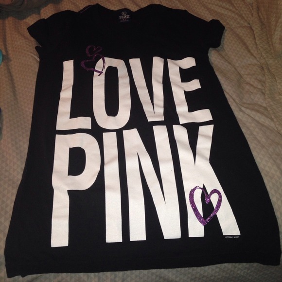 Pink tshirt