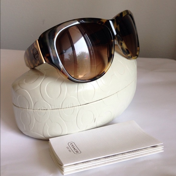 ✨✨✨❗️SOLD❗️SOLD❗️COACH TORTOISE SUNGLASSES ✨✨