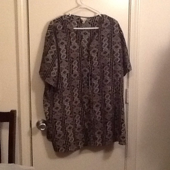 BENTLY XXL BLACK AND WHITE PRINT SHIRT