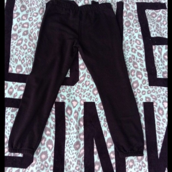 👭TRADED ♑PINK Black And Leopard Sweats - Picture 3 of 3