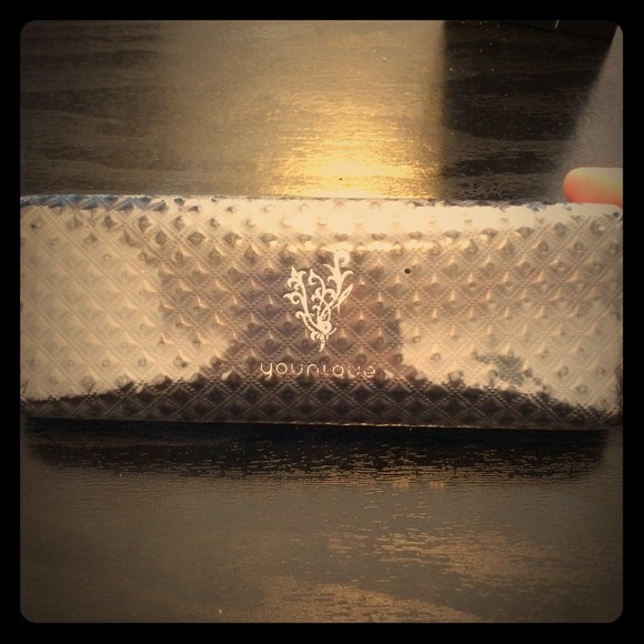 NEW younique 3d fiber lash mascara!!!