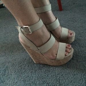 ALDO wedges