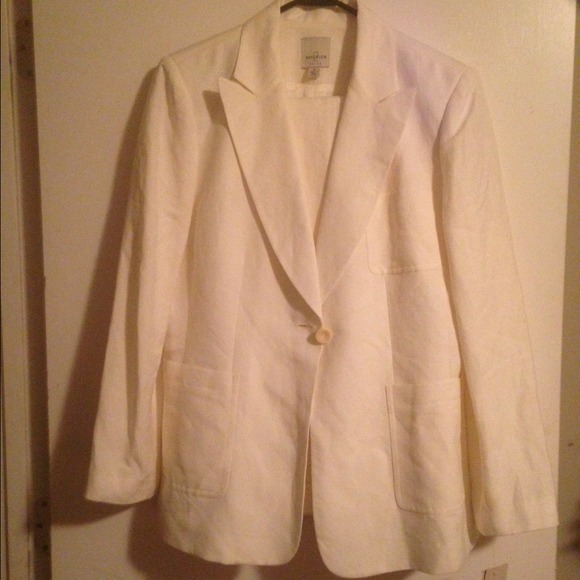 2 piece Anne Klein cream linen paint suite