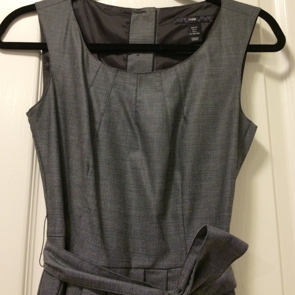 H&M grey dress. - Picture 2 of 4