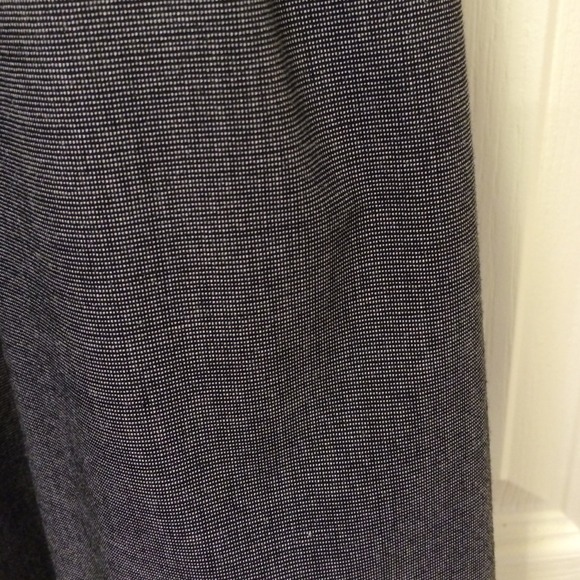 H&M grey dress. - Picture 4 of 4