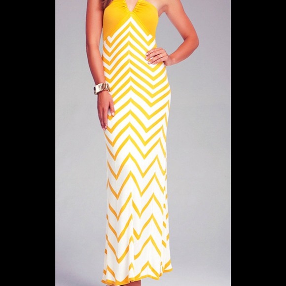 NWT "Bebe" Maxi chevron pattern dress