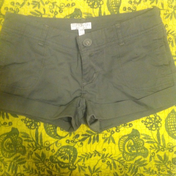 Green cotton on shorts