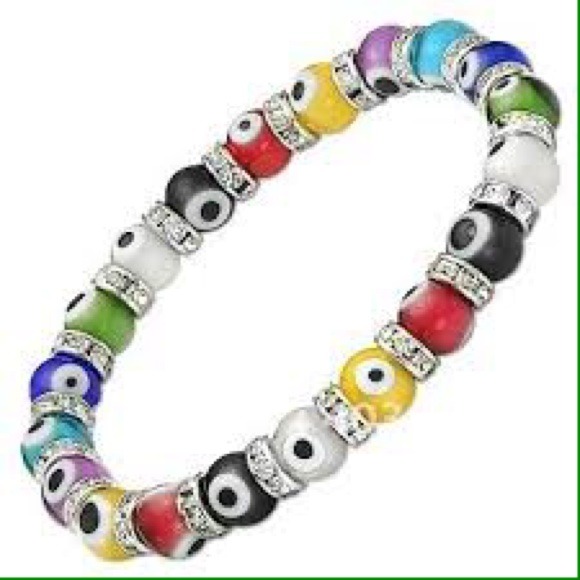 FREE GIFT WITH ANY PURCHASE ❤️💙Evil 👀 Bracelet