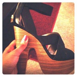 Black platform sandals