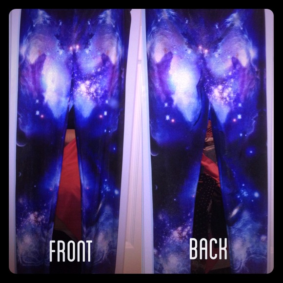 Galaxy print leggings.
