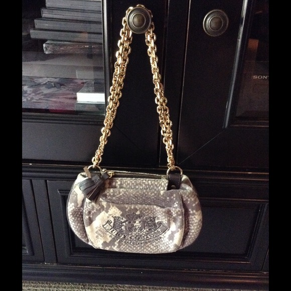 Juicy snakeskin bag *price very negotiable*