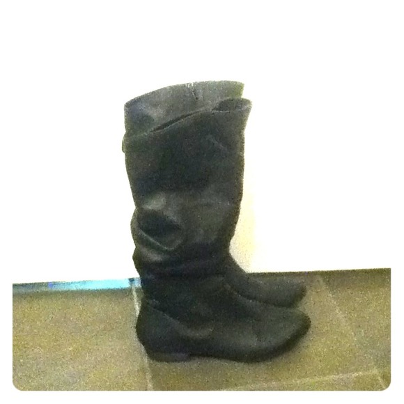 Tall black boots
