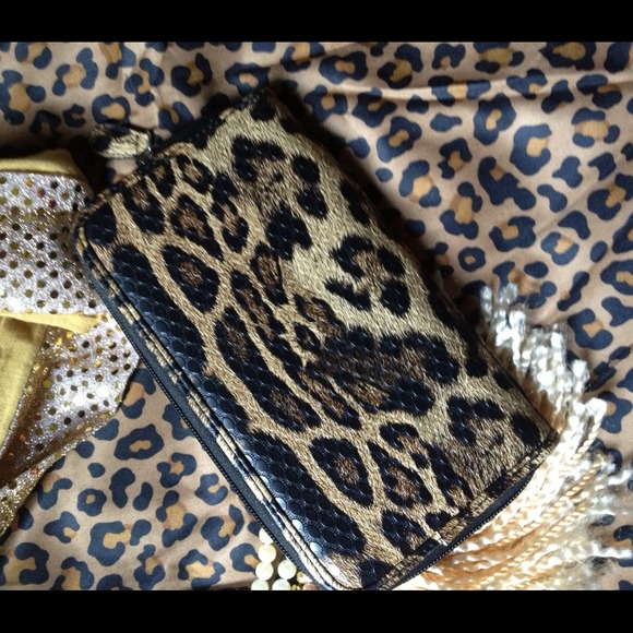 👛Leopard Cutie wallet👛 - Picture 2 of 4