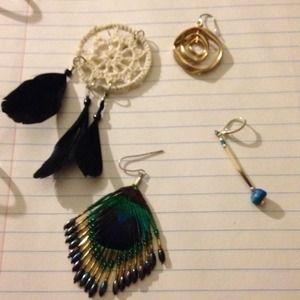 4 earring bundle for @Megsbs