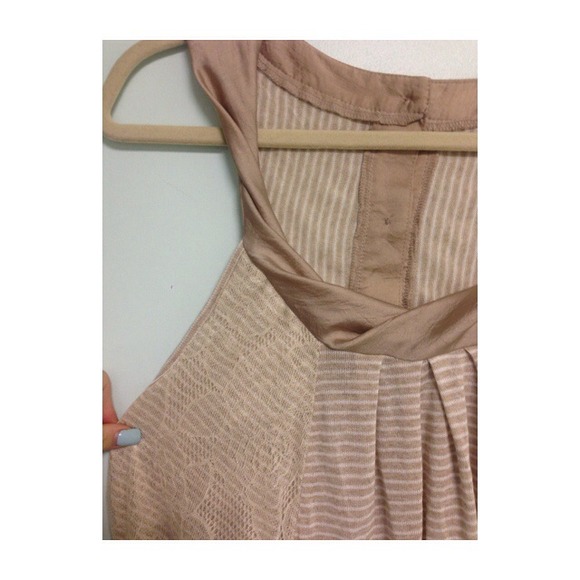 ❌Sold in Bundle❌Willow and Clay Feminine Blouse - Picture 2 of 4