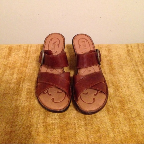 🌟Sold🌟B.O.R.N. Sandals