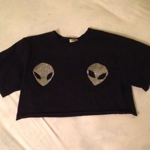 Alien crop top