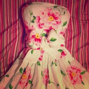 Abercrombie & Fitch "Payton" Dress!