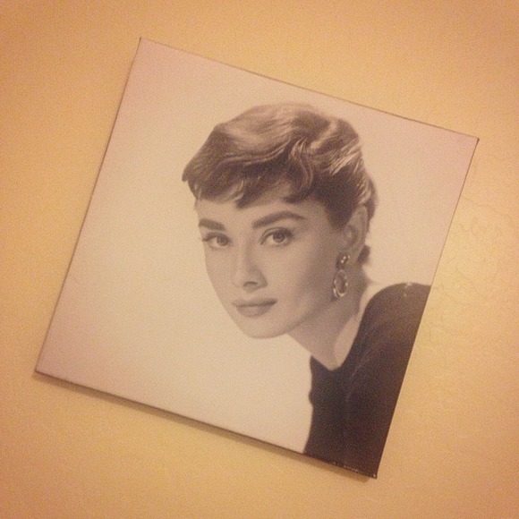 Audrey Hepburn Frame - Picture 1 of 1