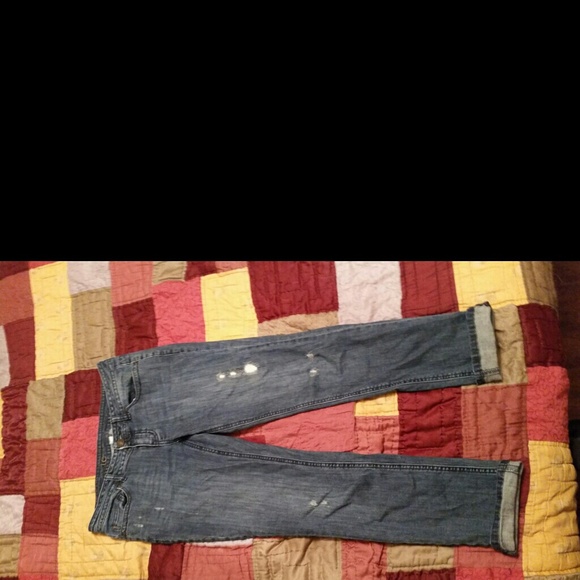 Distressed Cropped Jeans - Picture 1 of 2