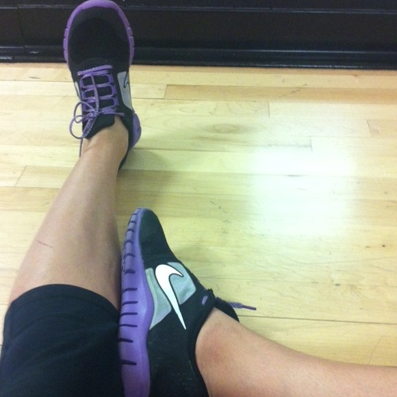 Nike Shoes - Nike free run size 6.5/7