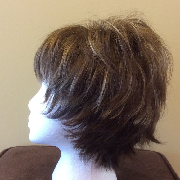 Wig - Picture 4 of 4