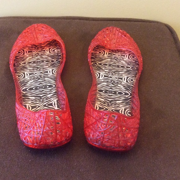 Shoes - Picture 2 of 2