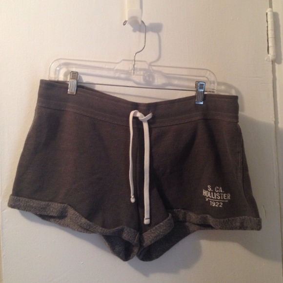 🌸🌺Sold🌺🌸Hollister shorts, L
