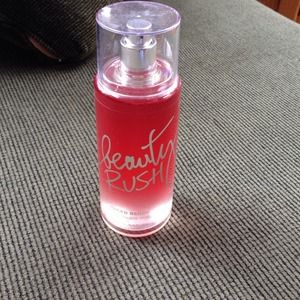Victoria's Secret juiced berry body mist