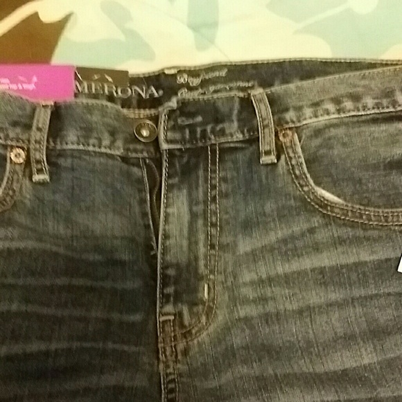 **REDUCED**  Merona Boyfriend jeans