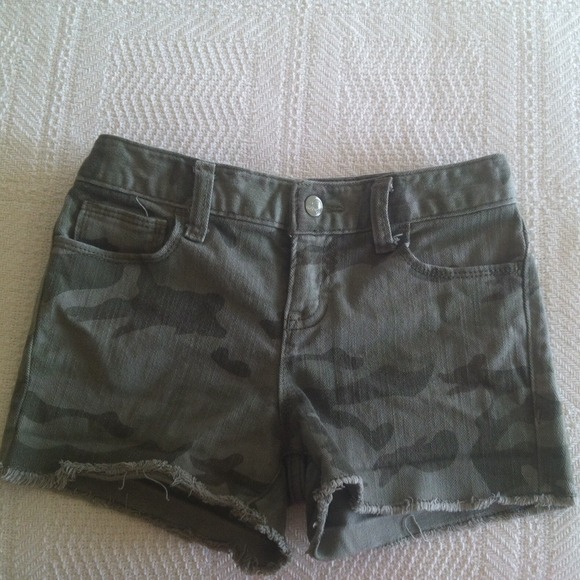 Old Navy shorts. girls